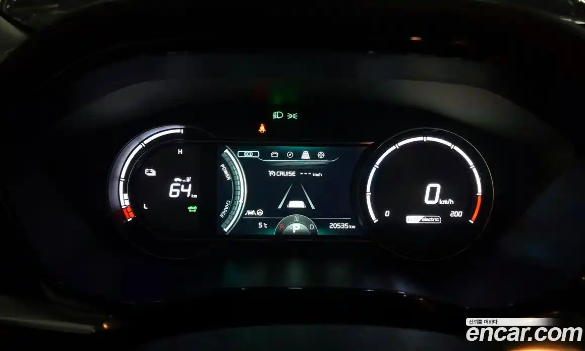 Kia Niro 2023 Автомат в Москве № 19026, фото 8