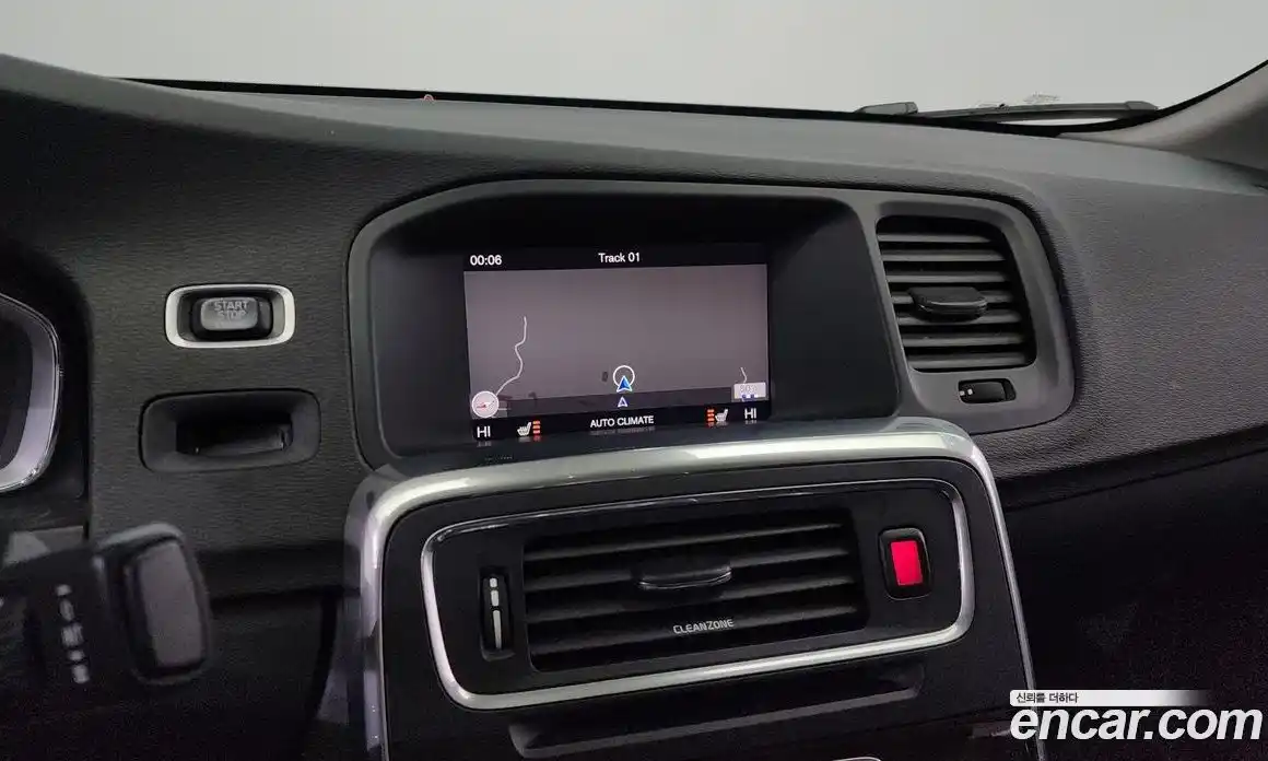 Volvo S60 2018 2.0 Автомат в Москве № 190670, фото 15