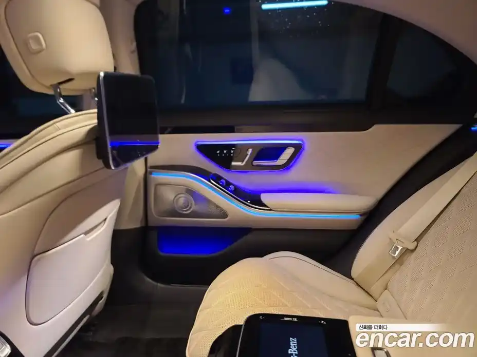 Mercedes-Benz S-Class 2024 3.0 Автомат в Москве № 193875, фото 13