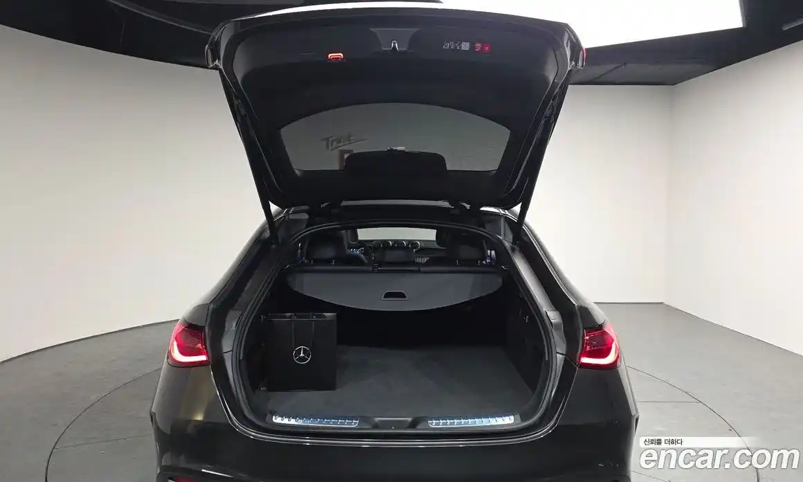 Mercedes-Benz GLC-Class 2025 2.0 Автомат в Москве № 193878, фото 8