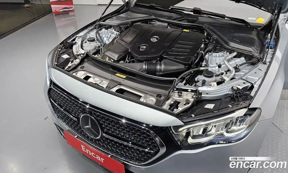 Mercedes-Benz E-Class 2024 2.0 Автомат в Москве № 193926, фото 17