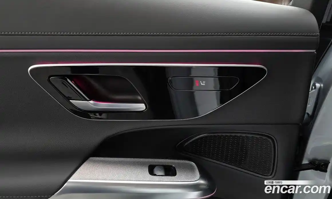 Mercedes-Benz E-Class 2024 2.0 Автомат в Москве № 193926, фото 19