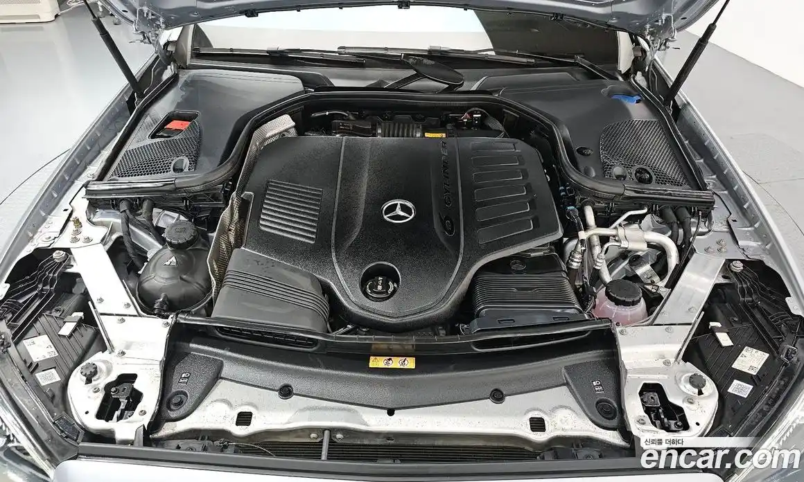 Mercedes-Benz E-Class 2023 3.0 Автомат в Москве № 195665, фото 6