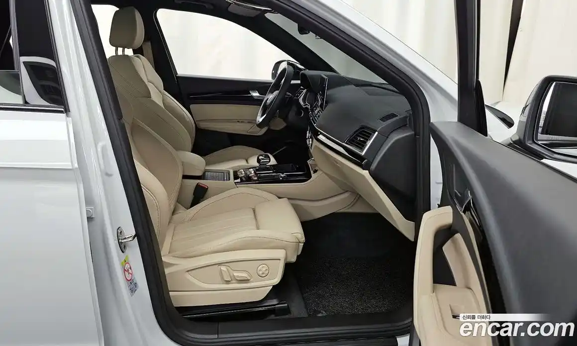 Audi Q5 2024 2.0 Автомат в Москве № 195952, фото 13