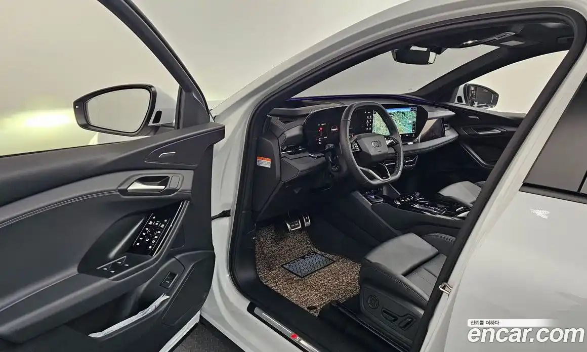 Audi Q6 e-tron 2025 0.2 Автомат в Москве № 195996, фото 10