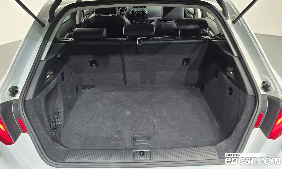 Audi A3 2015 2.0 Автомат в Москве № 196504, фото 20