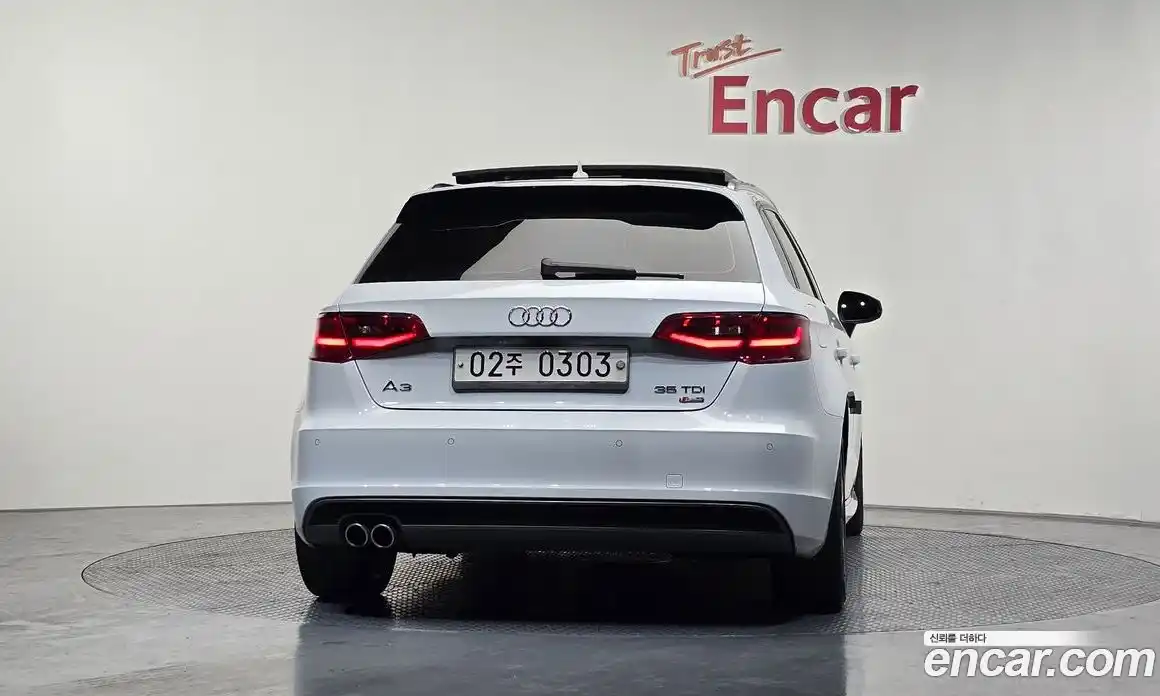 Audi A3 2015 2.0 Автомат в Москве № 196504, фото 4