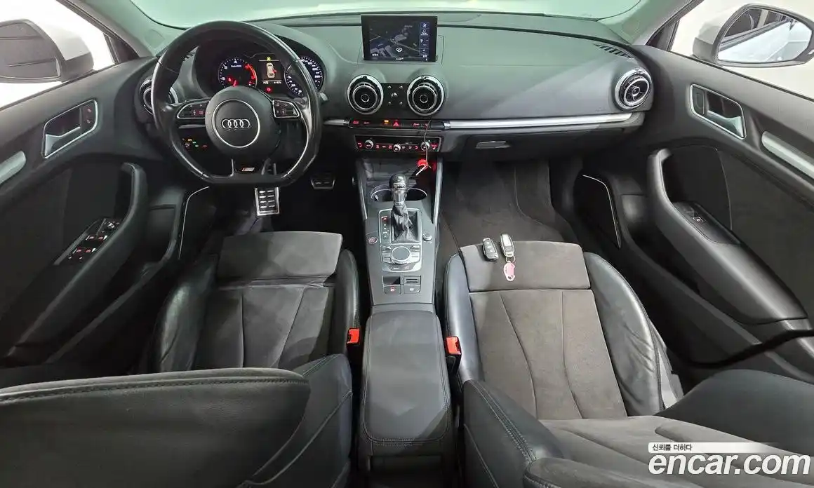 Audi A3 2015 2.0 Автомат в Москве № 196504, фото 7