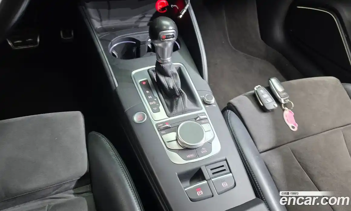 Audi A3 2015 2.0 Автомат в Москве № 196504, фото 9