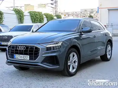 Audi Q8 2021 3.0 Автомат в Москве № 196741, миниатюра 2