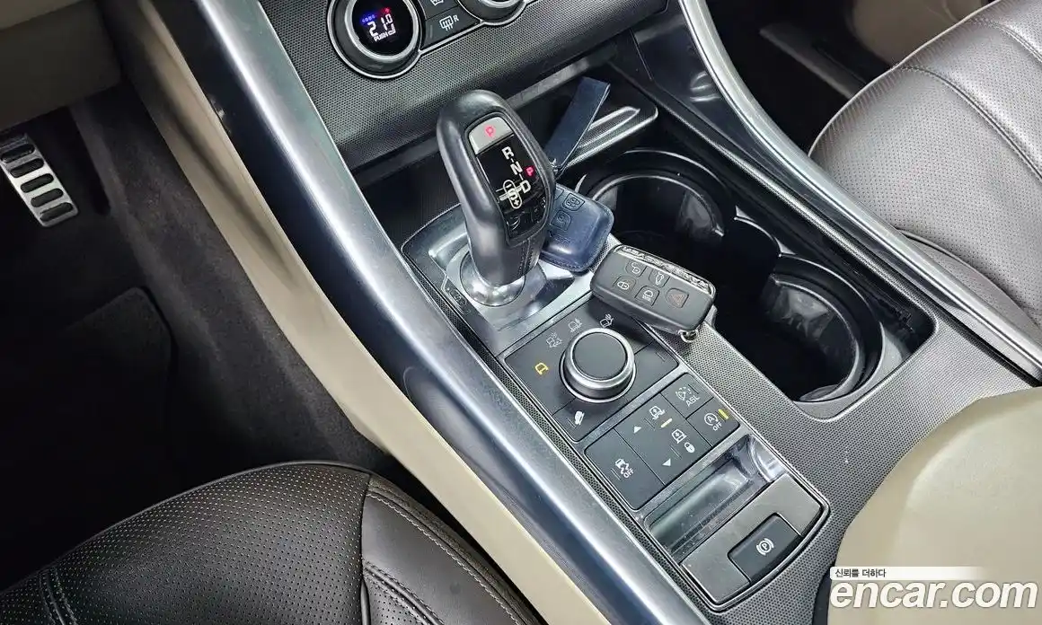 Land Rover Range-Rover Sport 2016 3.0 Автомат в Москве № 198267, фото 3