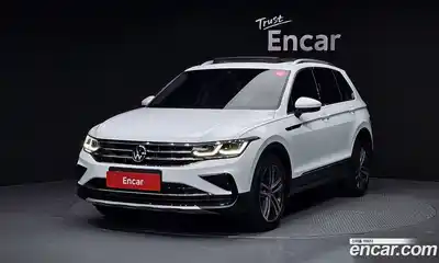 Volkswagen Tiguan 2023 2.0 Автомат в Москве № 198923, миниатюра 11