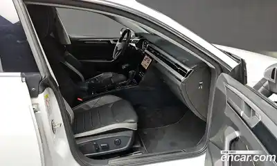 Volkswagen Arteon 2022 2.0 Автомат в Москве № 199205, миниатюра 11