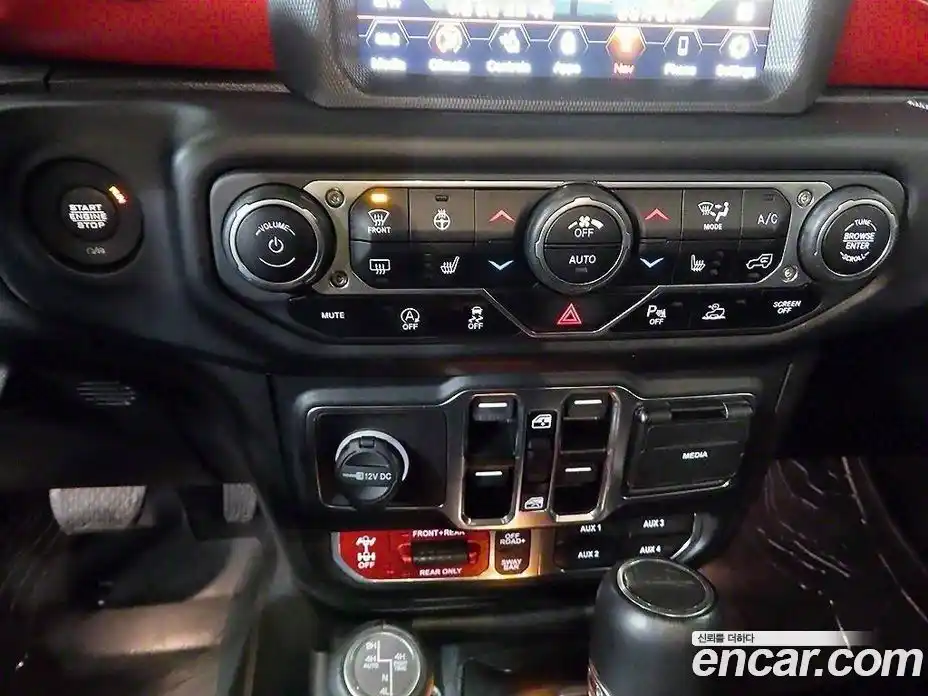 Jeep Gladiator 2023 3.6 Автомат в Москве № 199509, фото 18