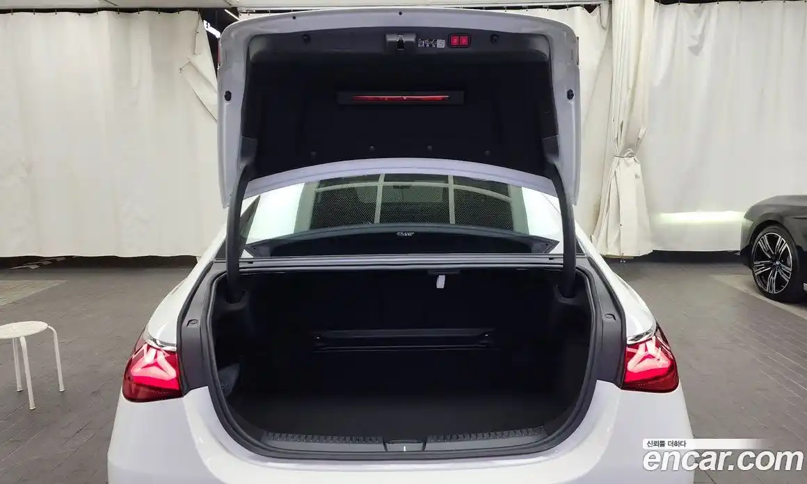 Mercedes-Benz E-Class 2025 2.0 Автомат в Москве № 201514, фото 13