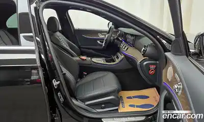 Mercedes-Benz E-Class 2023 1.9 Автомат в Москве № 202276, миниатюра 5