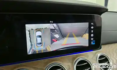 Mercedes-Benz E-Class 2023 1.9 Автомат в Москве № 202276, миниатюра 7