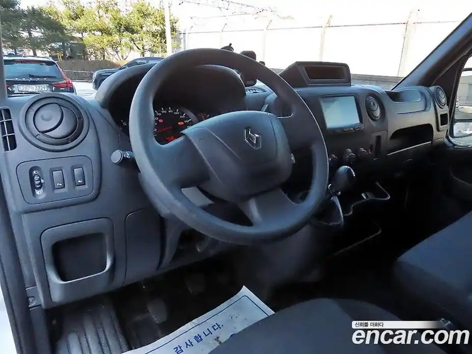 Renault Master 2019 2.3 Механическая в Москве № 204884, фото 7