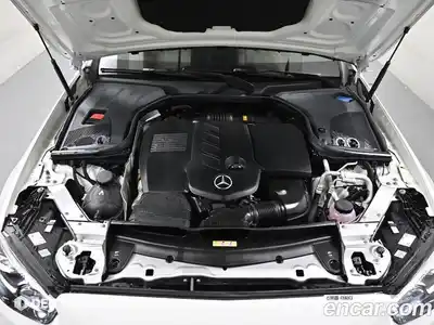 Mercedes-Benz E-Class 2022 2.0 Автомат в Москве № 205189, миниатюра 6