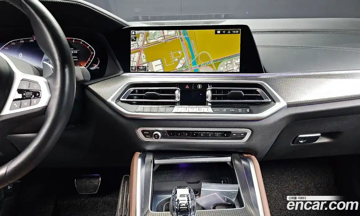 BMW X6 2023 3.0 Автомат в Москве № 211047, фото 14