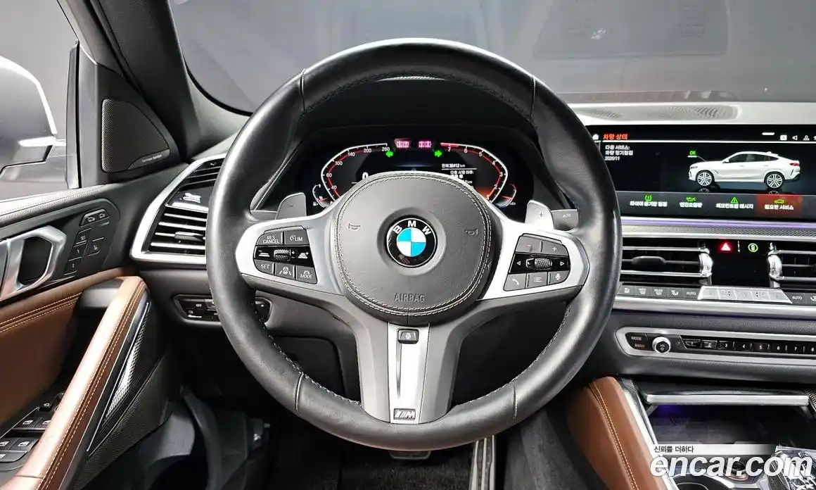 BMW X6 2023 3.0 Автомат в Москве № 211047, фото 4