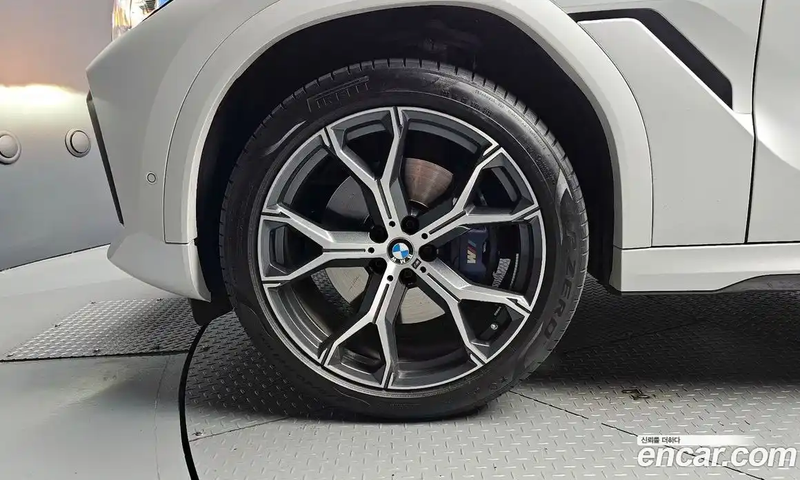 BMW X6 2023 3.0 Автомат в Москве № 211047, фото 6