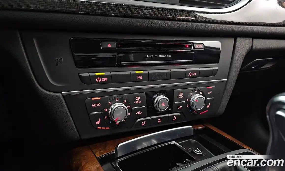 Audi A6 2014 3.0 Автомат в Москве № 212596, фото 15