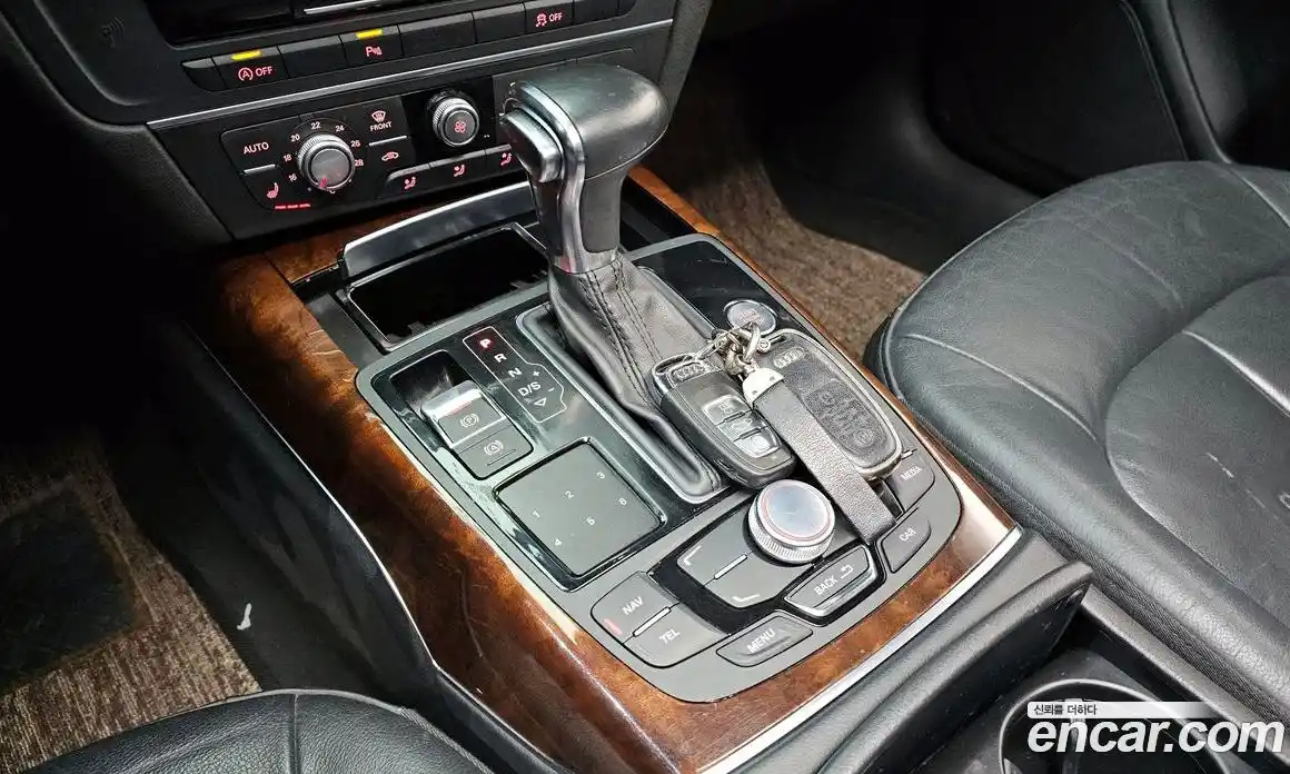 Audi A6 2014 3.0 Автомат в Москве № 212596, фото 9