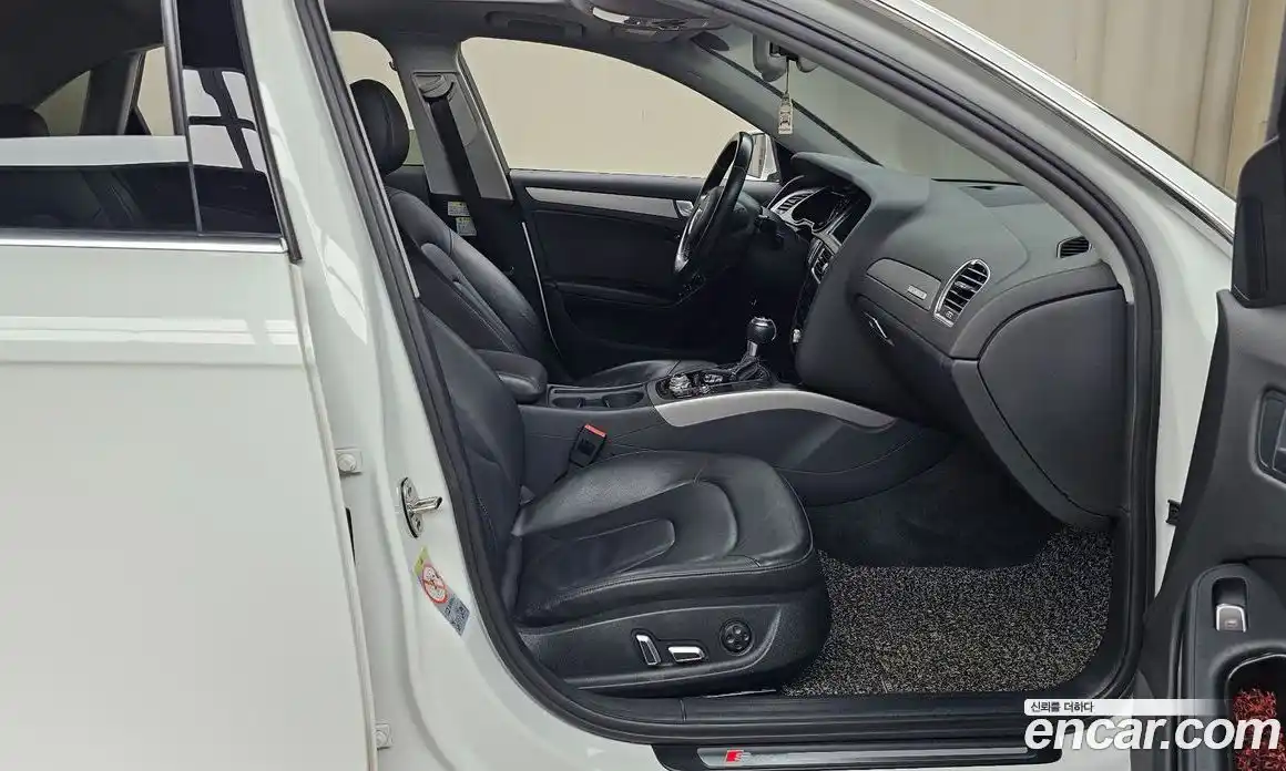 Audi A4 2015 2.0 Автомат в Москве № 212630, фото 12