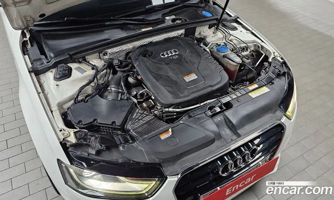 Audi A4 2015 2.0 Автомат в Москве № 212630, фото 17