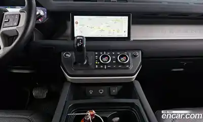 Land Rover Defender 2022 3.0 Автомат в Москве № 213482, миниатюра 10