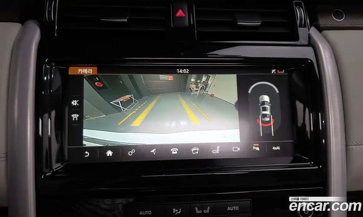 Land Rover Discovery 2017 3.0 Автомат в Москве № 213496, фото 19