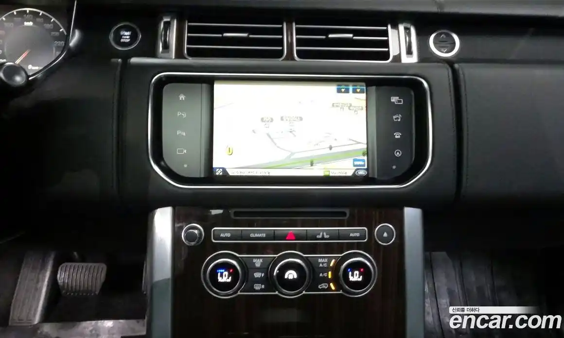 Land Rover Range-Rover 2016 5.0 Автомат в Москве № 213532, фото 14