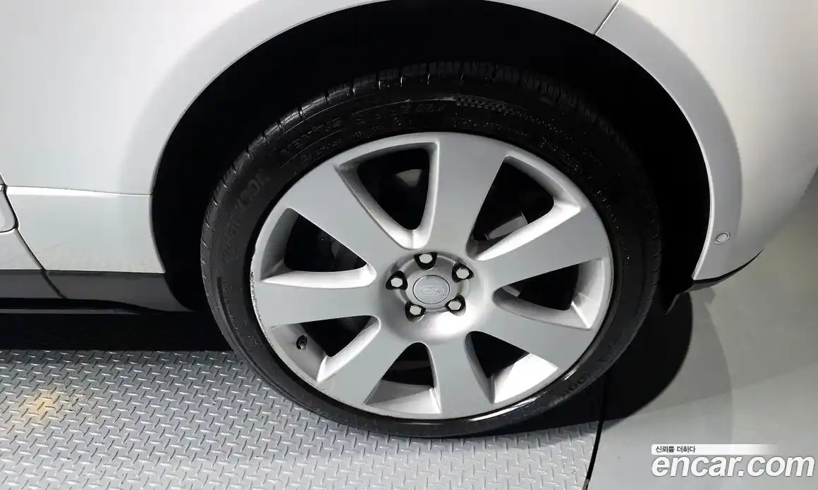 Land Rover Range-Rover 2016 5.0 Автомат в Москве № 213532, фото 5