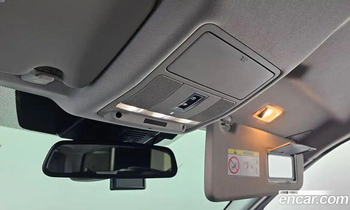 Land Rover Discovery Sport 2018 2.0 Автомат в Москве № 213616, фото 15