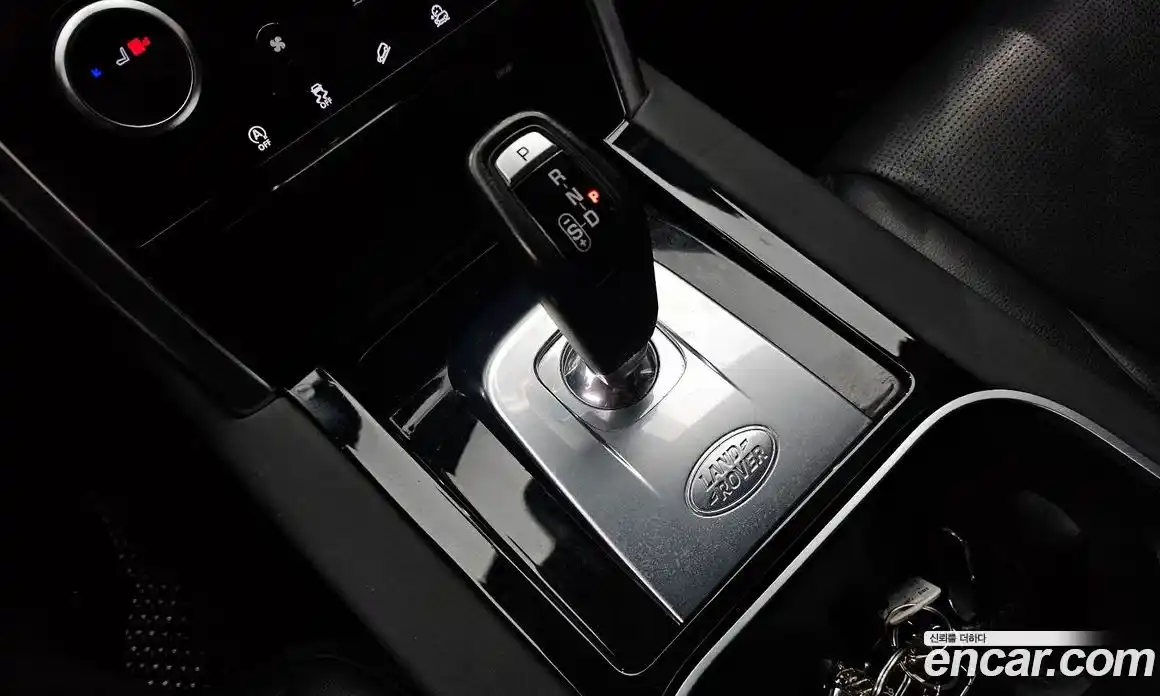 Land Rover Discovery Sport 2020 2.0 Автомат в Москве № 213796, фото 9