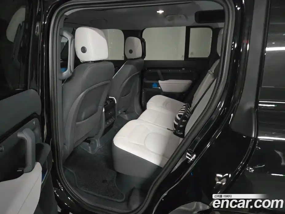 Land Rover Defender 2025 3.0 Автомат в Москве № 213868, фото 17
