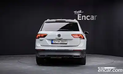 Volkswagen Tiguan, 2020