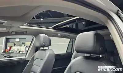 Volkswagen Tiguan 2020 2.0 Автомат в Москве № 215194, миниатюра 12