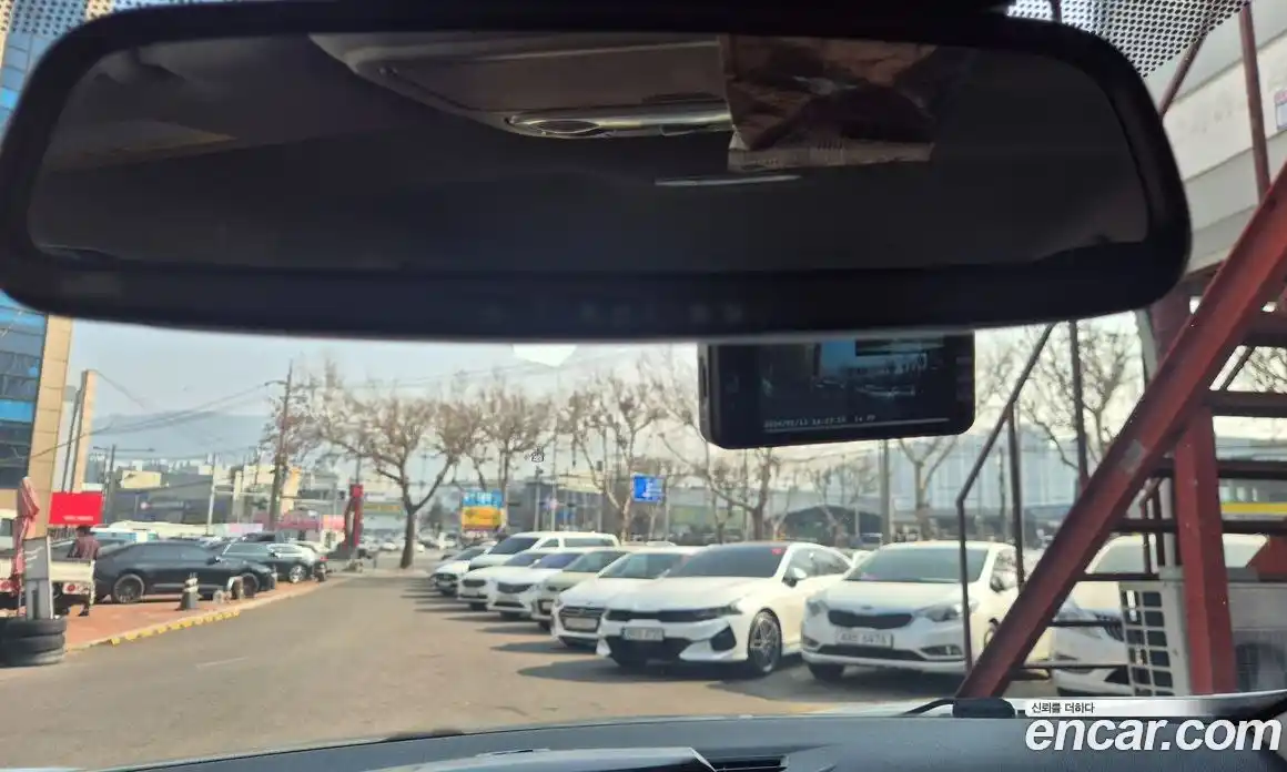 Renault SM3 2014 1.6 Автомат в Москве № 227391, фото 11