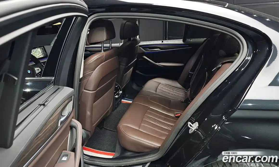 BMW 5-Series 2023 2.0 Автомат в Москве № 228143, фото 14