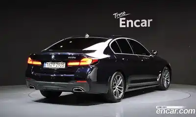 BMW 5-Series 2022 2.0 Автомат в Москве № 229011, миниатюра 2