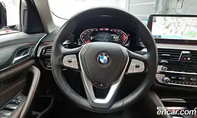 BMW 5-Series 2021 2.0 Автомат в Москве № 229211, миниатюра 2