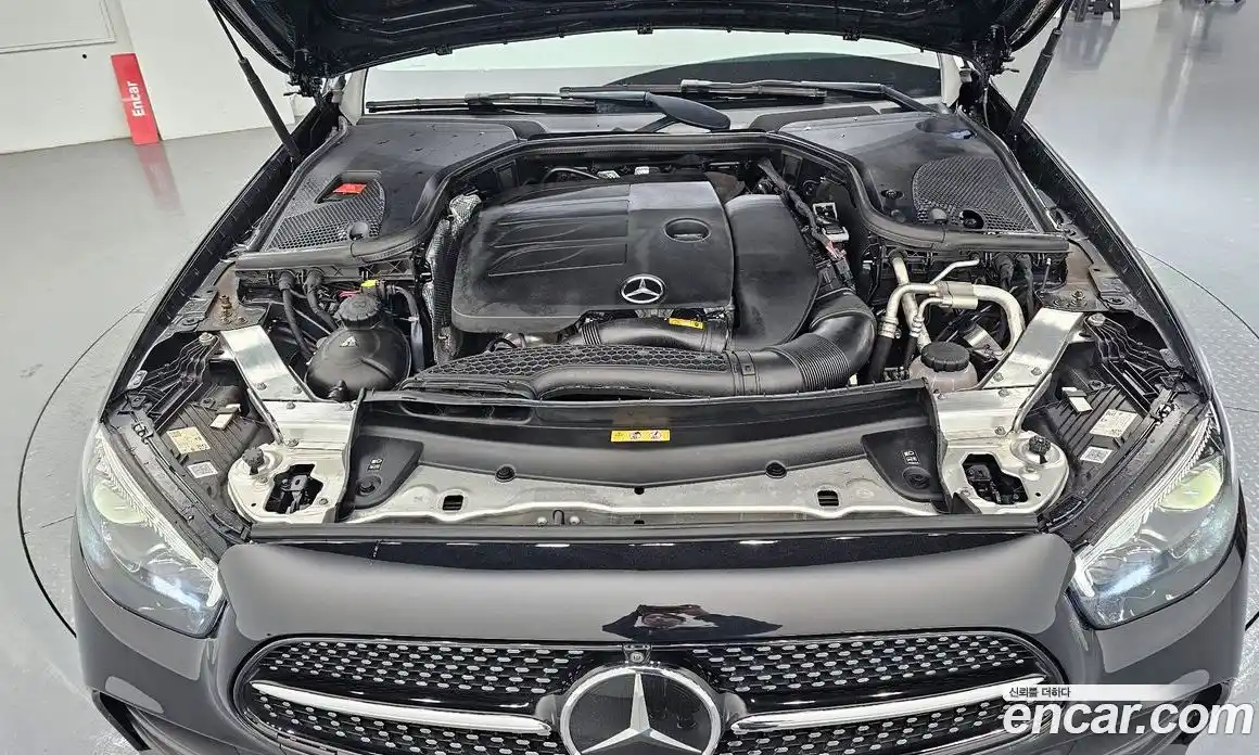 Mercedes-Benz E-Class 2021 2.0 Автомат в Москве № 229473, фото 17