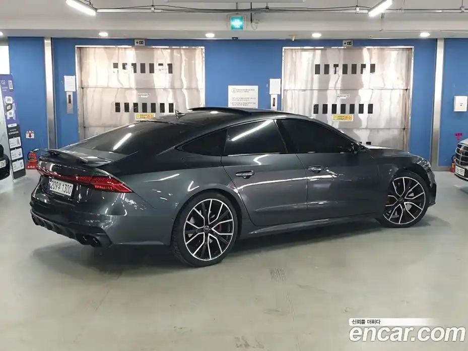 Audi S7 2022 3.0 Автомат в Москве № 230284, фото 4