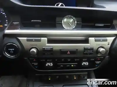 Lexus ES 2018 2.5 Автомат в Москве № 232014, миниатюра 12