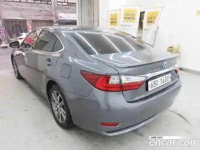 Lexus ES 2018 2.5 Автомат в Москве № 232014, миниатюра 4