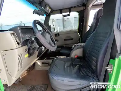 Jeep Wrangler 2003 4.0 Автомат в Москве № 232785, миниатюра 5