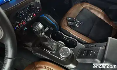 Ford Bronco 2023 2.7 Автомат в Москве № 233111, миниатюра 3