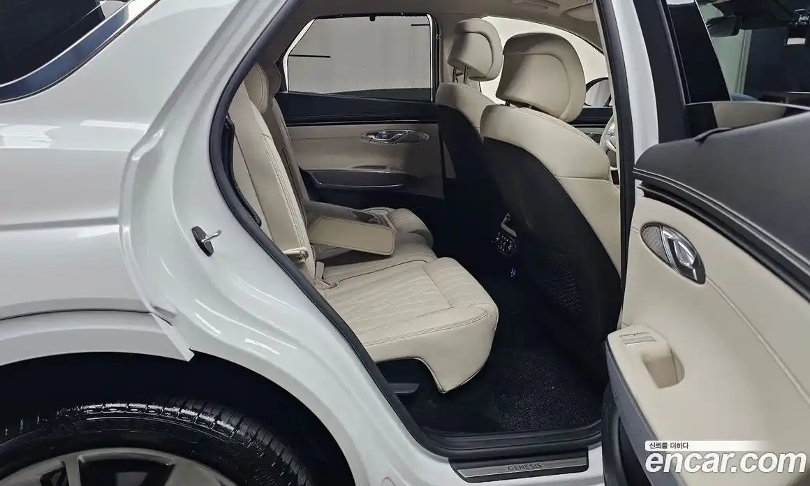 Genesis GV70 2024 2.5 Автомат в Москве № 23495, фото 12